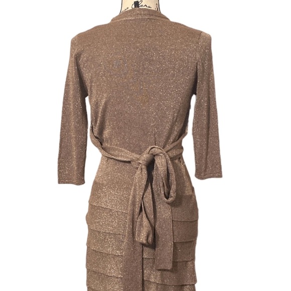 BCBGMAXAZRIA Metallic Tiered Wrap Dress – XS - Picture 5 of 8